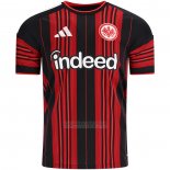 Camisola Eintracht Frankfurt 1º 2026-2027