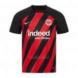 Camisola Eintracht Frankfurt 1º 2023-2024