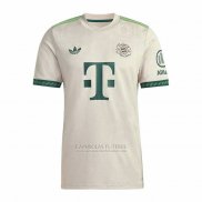 Camisola Bayern de Munique Oktoberfest 2025-2026