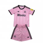 Camisola Newcastle United Goleiro Crianca 2025-2026 Rosa
